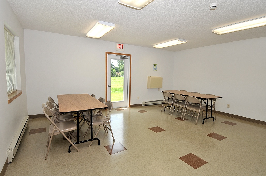 Photos and Video of Willow Apartments in Little Falls, MN